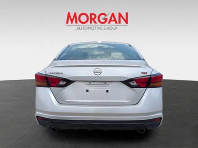 2024 Nissan Altima — detail view