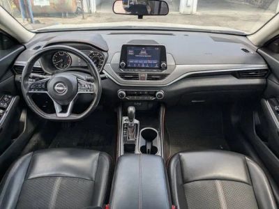 2024 Nissan Altima — photo 12 view