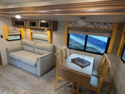 2019 Forest River RV Flagstaff Super Lite - Photo 9