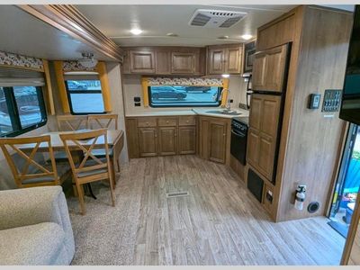 2019 Forest River RV Flagstaff Super Lite - Photo 10