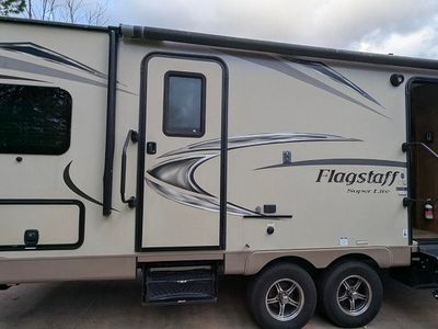 2019 Forest River RV Flagstaff Super Lite - Photo 4
