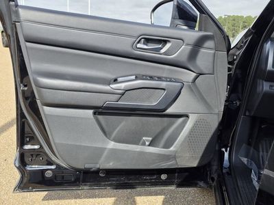 2023 Nissan Pathfinder - Photo 13
