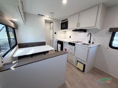 2026 Grand Design Transcend One - Photo 9