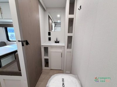 2026 Grand Design Transcend One - Photo 19