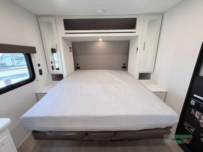 2026 Grand Design Transcend One - Photo 23