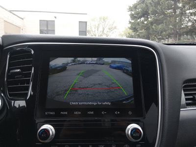 2022 Mitsubishi Outlander PHEV - Photo 16
