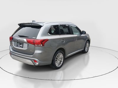 2022 Mitsubishi Outlander PHEV - Photo 7