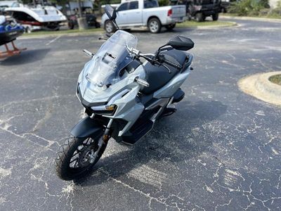 2026 Honda ADV160 - Photo 2