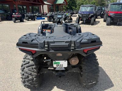2025 Polaris Sportsman 570 Trail — interior view