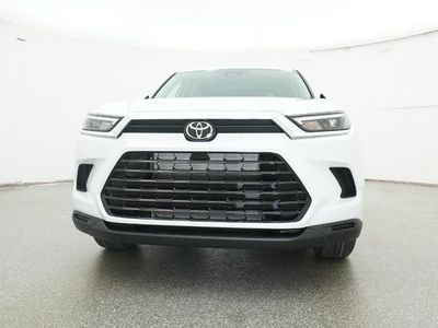 2026 Toyota Grand Highlander — photo 36 view