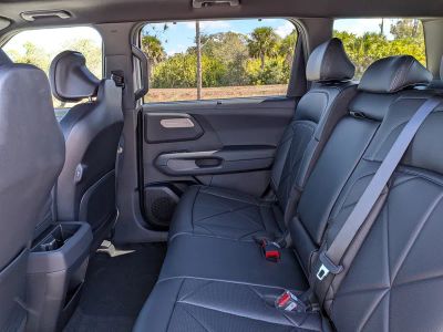 2027 Kia Telluride — photo 17 view
