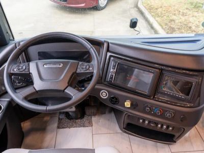 2026 Fleetwood DISCOVERY LXE - Photo 2