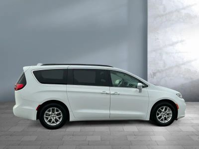 2022 Chrysler Pacifica - Photo 7