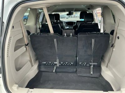 2022 Chrysler Pacifica - Photo 18