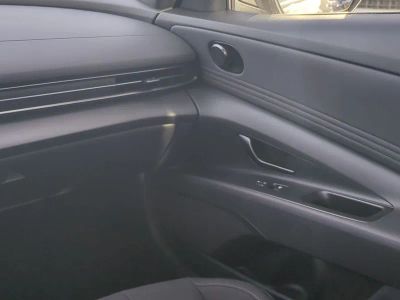 2026 Hyundai ELANTRA — photo 18 view