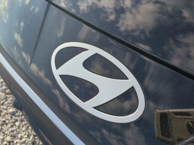 2026 Hyundai ELANTRA — photo 13 view