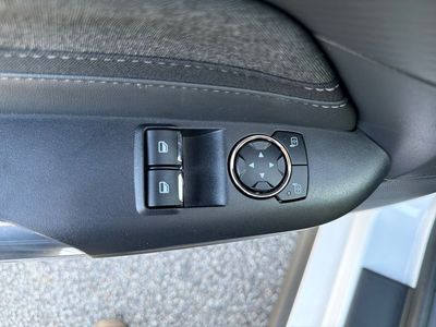 2025 Ford Mustang - Photo 28