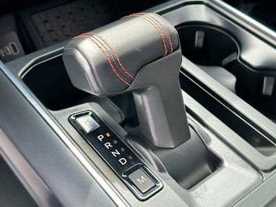 2025 Ford F-150 — photo 17 view