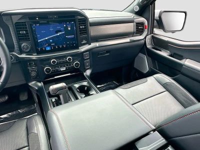 2025 Ford F-150 — photo 25 view