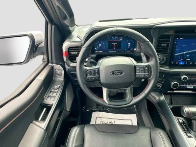 2025 Ford F-150 — photo 24 view