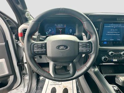 2025 Ford F-150 — photo 11 view