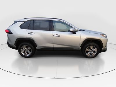 2024 Toyota RAV4 - Photo 8