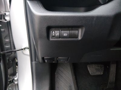 2024 Toyota RAV4 - Photo 13