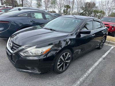 2018 Nissan Altima - Photo 2