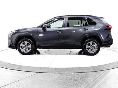 2025 Toyota RAV4 - Photo 7