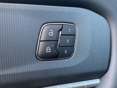 2026 Ford Explorer — photo 16 view