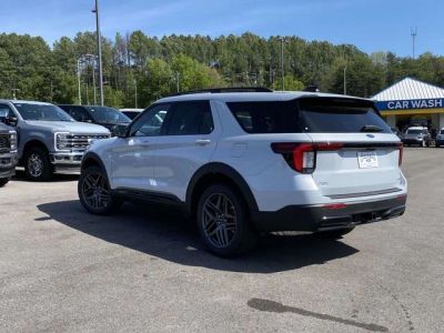 2026 Ford Explorer — detail view