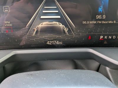 2024 GMC Acadia — photo 28 view