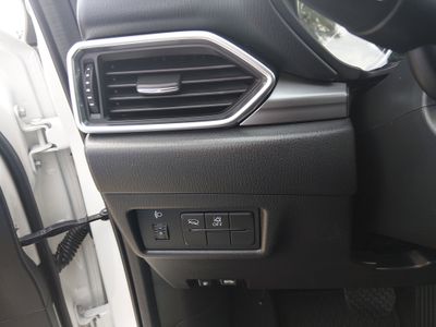 2022 Mazda CX-5 - Photo 13
