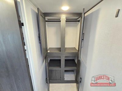 2026 Aspen Trail Mini 17RB — photo 18 view