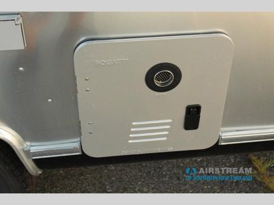 2026 Airstream International — photo 12 view