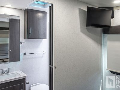 2027 Winnebago Sunflyer - Photo 15