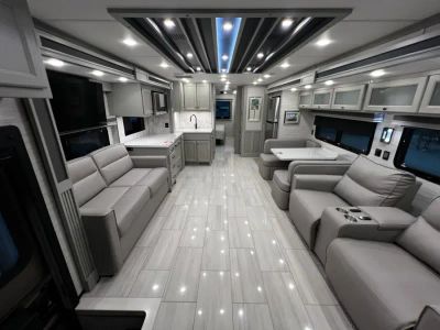 2026 Tiffin ALLEGRO BAY — interior view