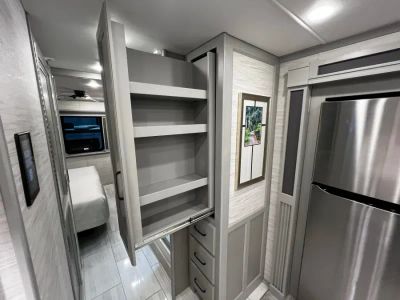 2026 Tiffin ALLEGRO BAY — photo 19 view