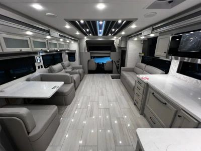 2026 Tiffin ALLEGRO BAY — rear three-quarter view