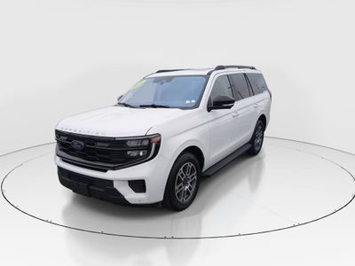 2025 Ford Expedition — rear three-quarter view