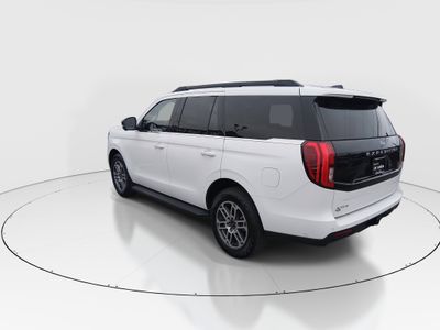2025 Ford Expedition — detail view