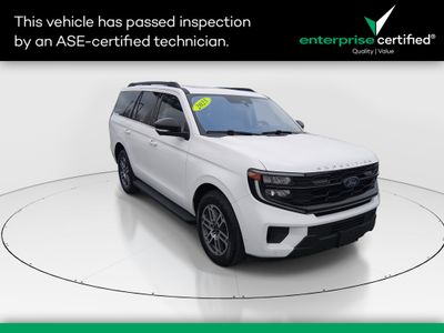 2025 Ford Expedition Active 4x4 — front three-quarter view