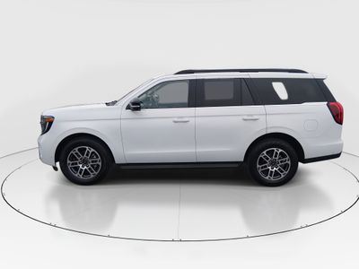 2025 Ford Expedition — interior view