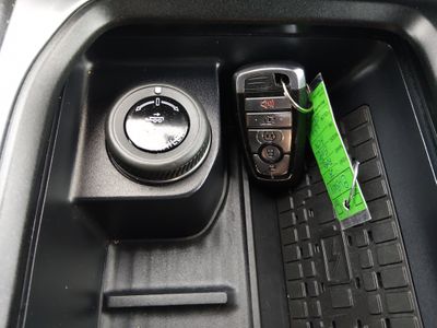 2025 Ford Expedition — photo 15 view