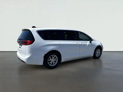2023 Chrysler Pacifica — rear three-quarter view