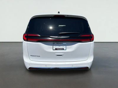 2023 Chrysler Pacifica — interior view