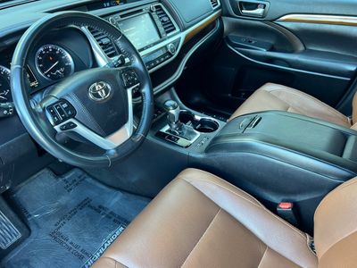 2018 Toyota Highlander - Photo 11