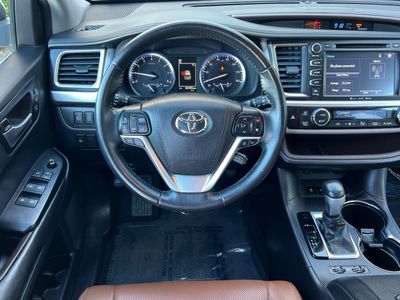 2018 Toyota Highlander - Photo 15