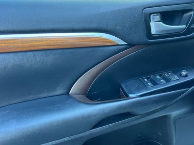 2018 Toyota Highlander - Photo 12