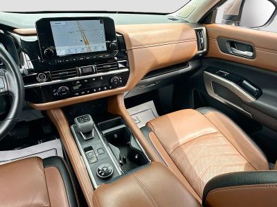 2024 Nissan Pathfinder — photo 25 view